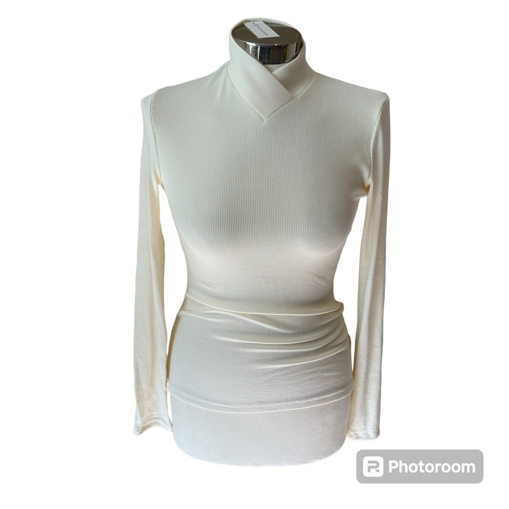 Belleza Republic Women's Small Cream Long Sleeve Top Old Money Preppy Capsule